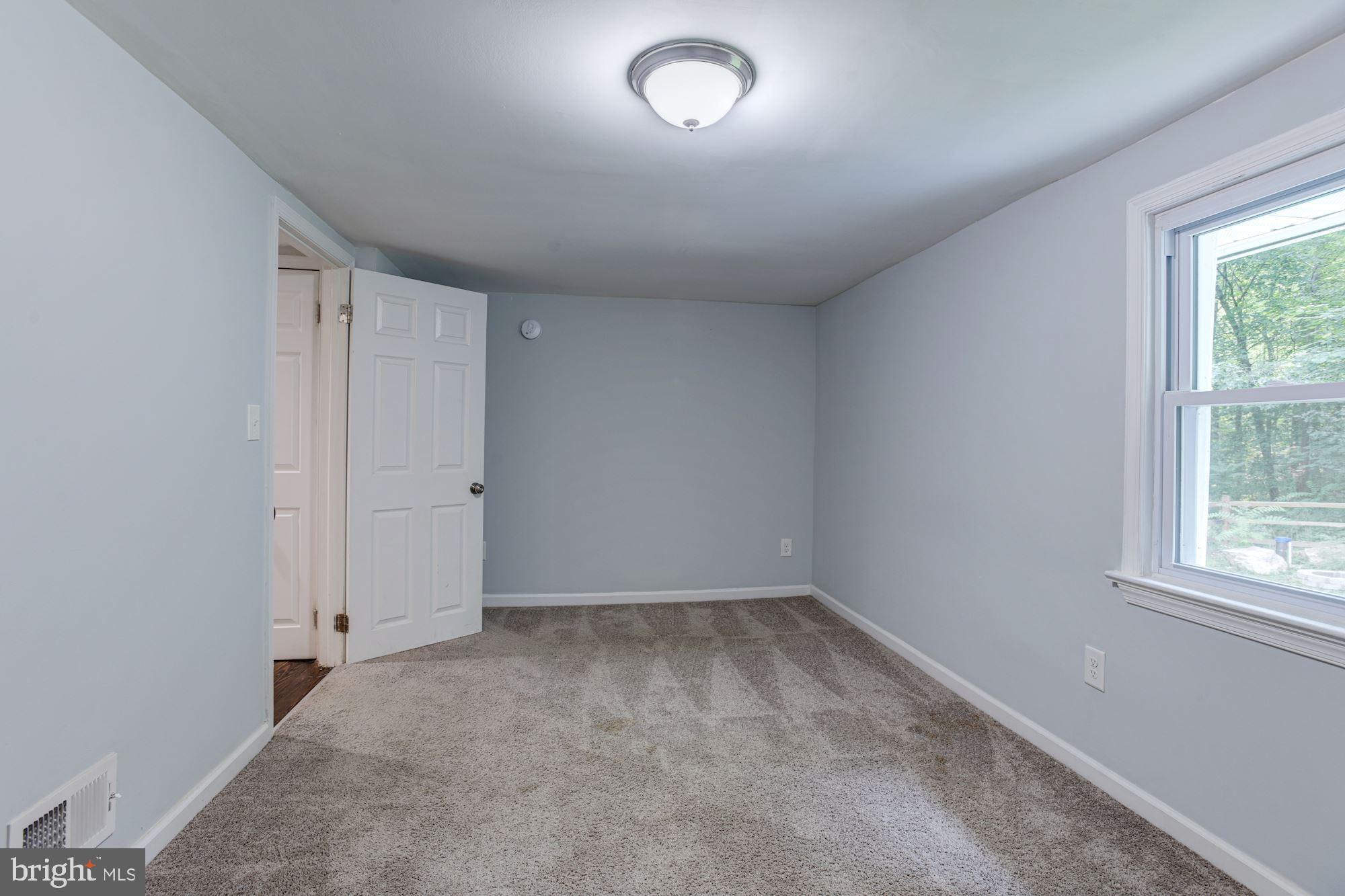 2901 Conowingo Road Bel Air, MD 21015 - Photo 18 of 39 Primary Bedroom Suite