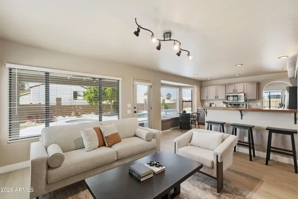 $609,000 | 3040 North Saffron, Mesa, AZ 85215