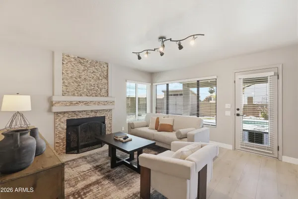 $609,000 | 3040 North Saffron, Mesa, AZ 85215