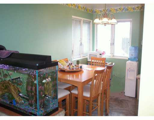 2802 Edison Road South Bend, IN 46615 - Photo 3 of 8 Gallery Image 3