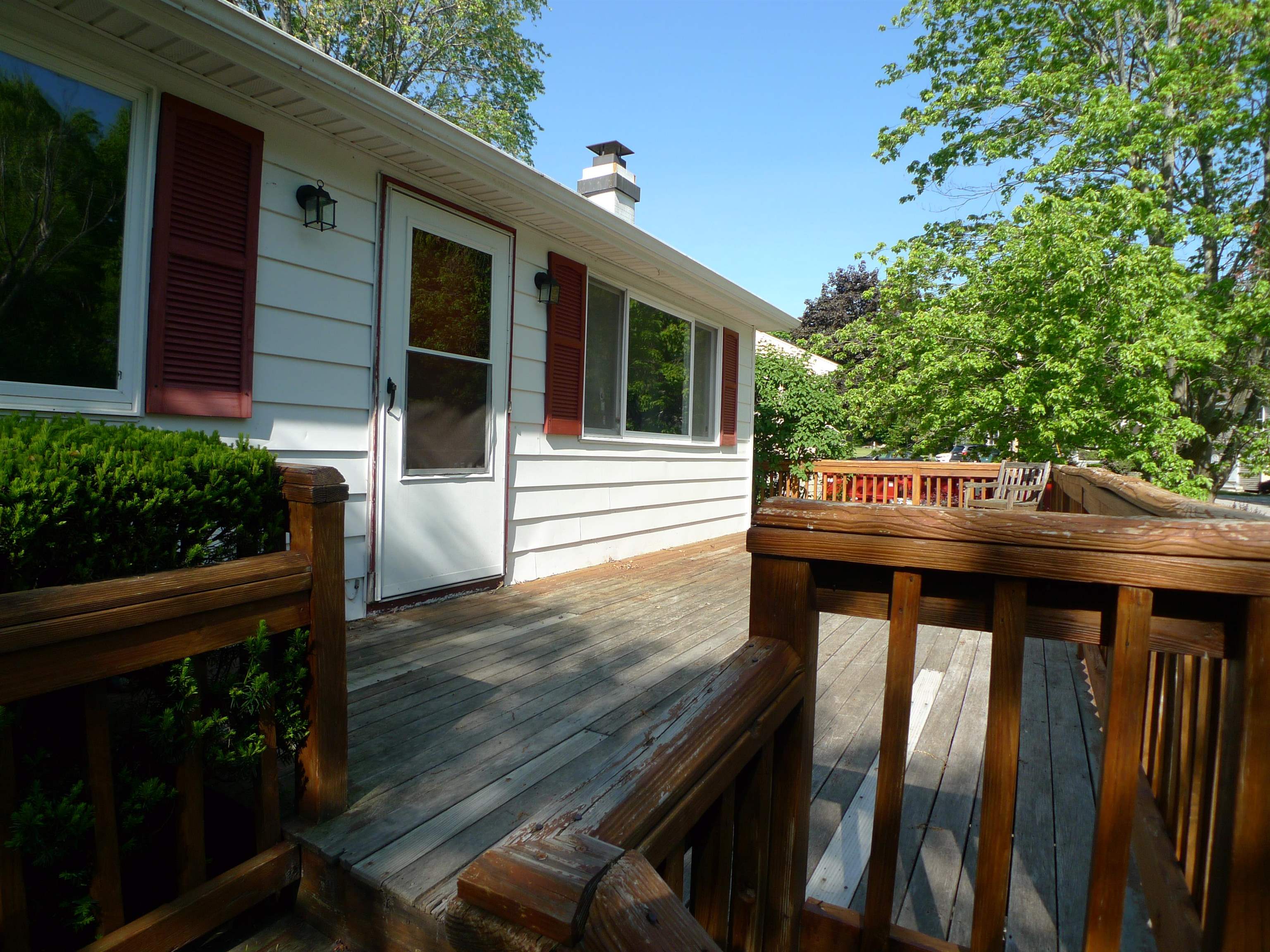 17 Webster Avenue Exeter, NH 03833 - Photo 6 of 7 Gallery Image 6