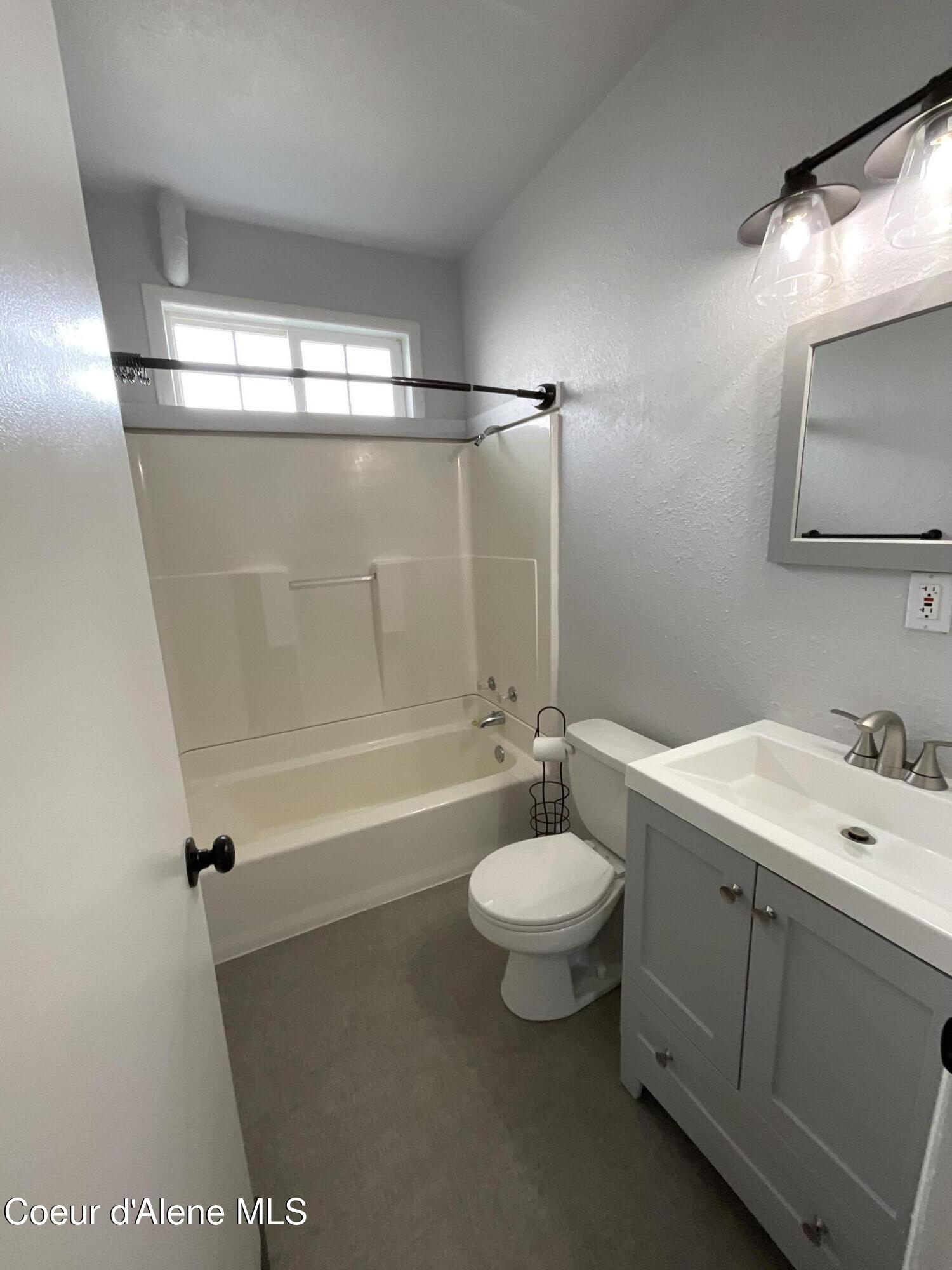 3721 Chase Road Post Falls, ID 83854 - Photo 4 of 10 IMG_0614