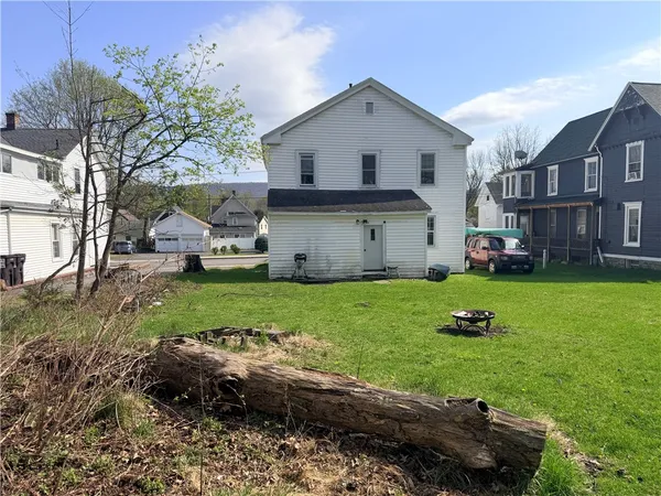 $1,350 | 10 Columbia Street, Oneonta, NY 13820