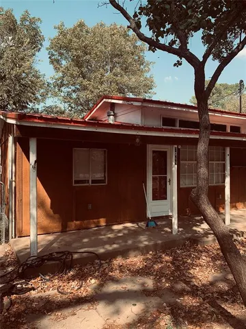 $1,050 | 7046 Camp Street, Azle, TX 76020