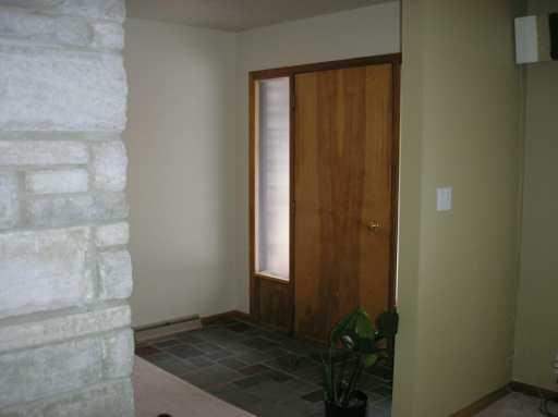 2860 Ash Drive Springfield, OH 45504 - Photo 2 of 8