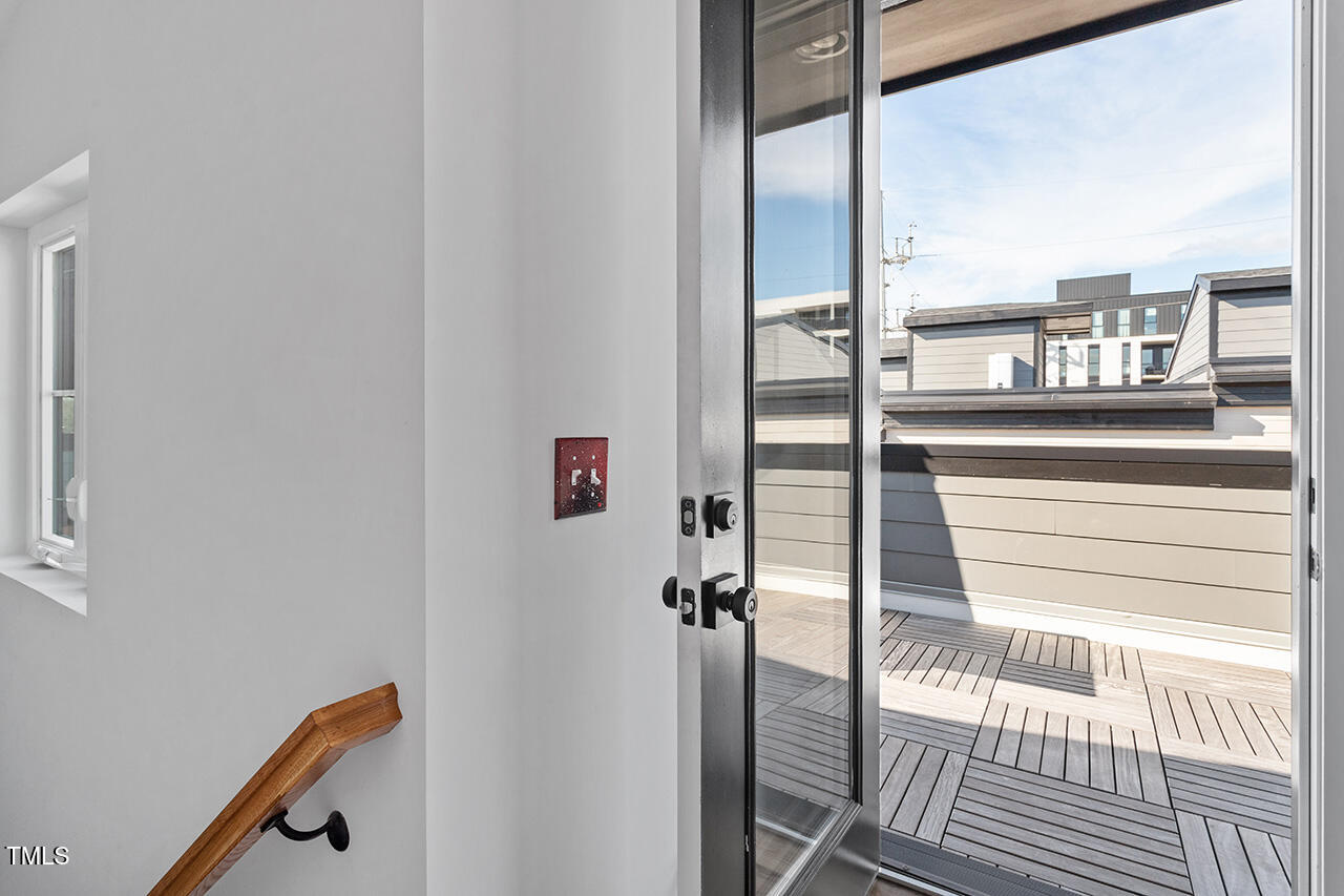 613 South West Street Raleigh, NC 27601 - Photo 30 of 37