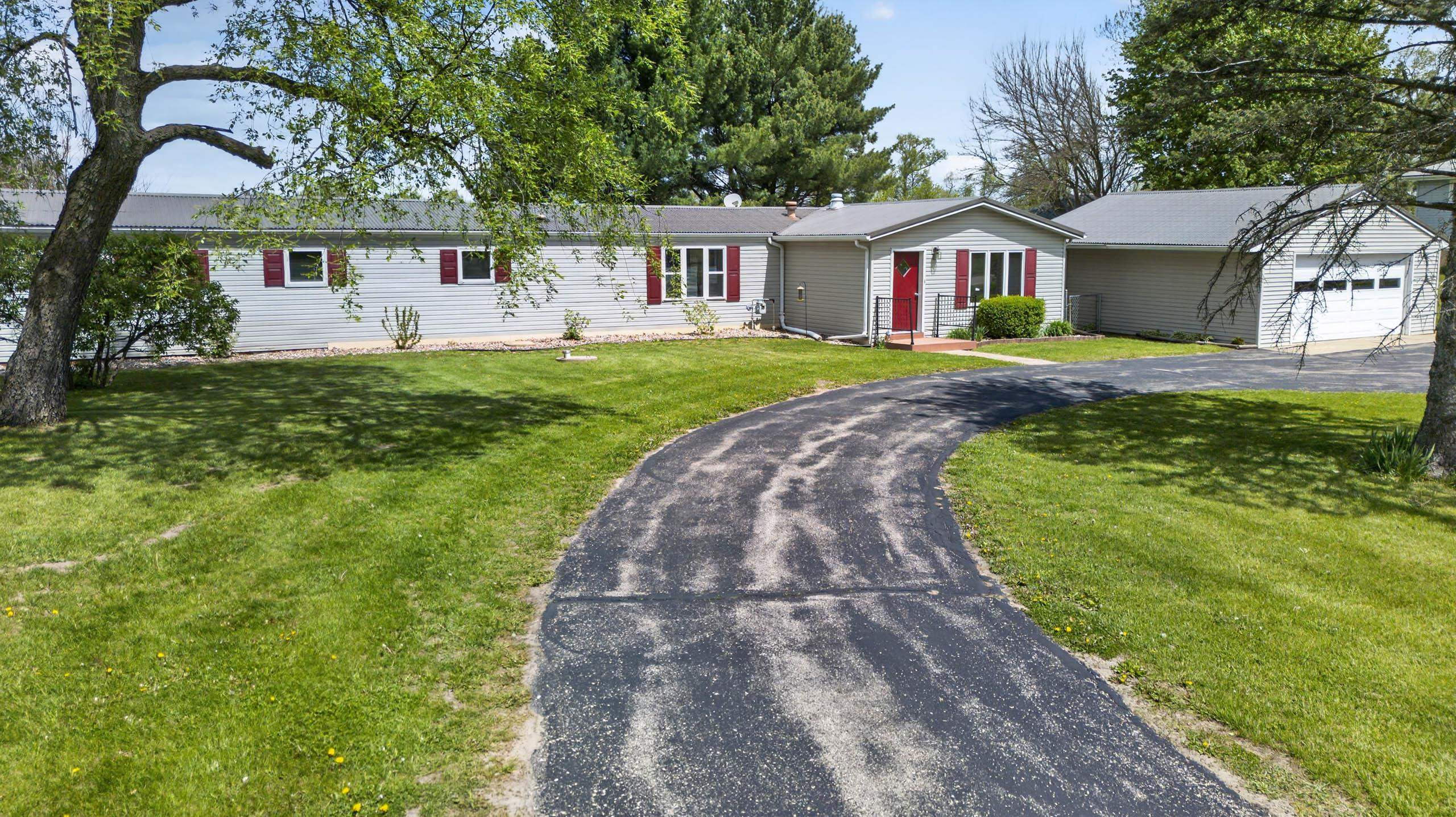 7110 Frenchtown Road Belleville, WI 53508 - Photo 31 of 34