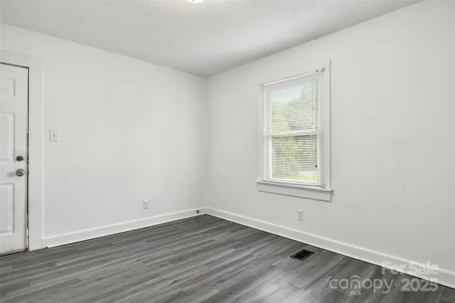 $242,500 | 401 Ebenezer Avenue, Rock Hill, SC 29730