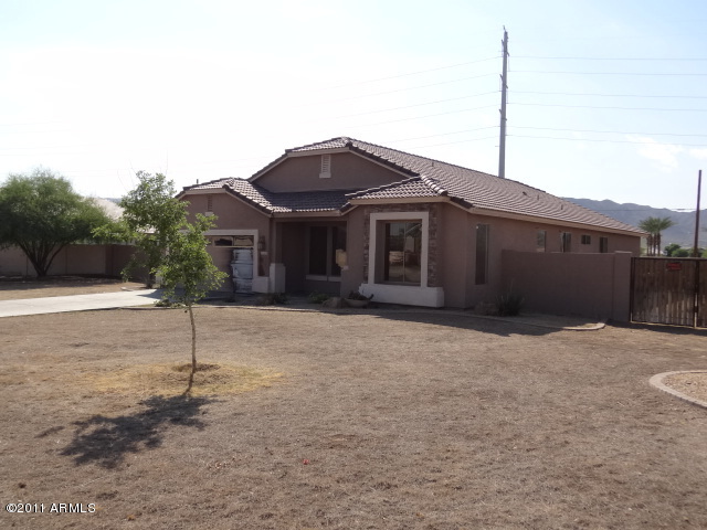 2419 West Darrow Street Phoenix, AZ 85041 - Photo 28 of 37 11