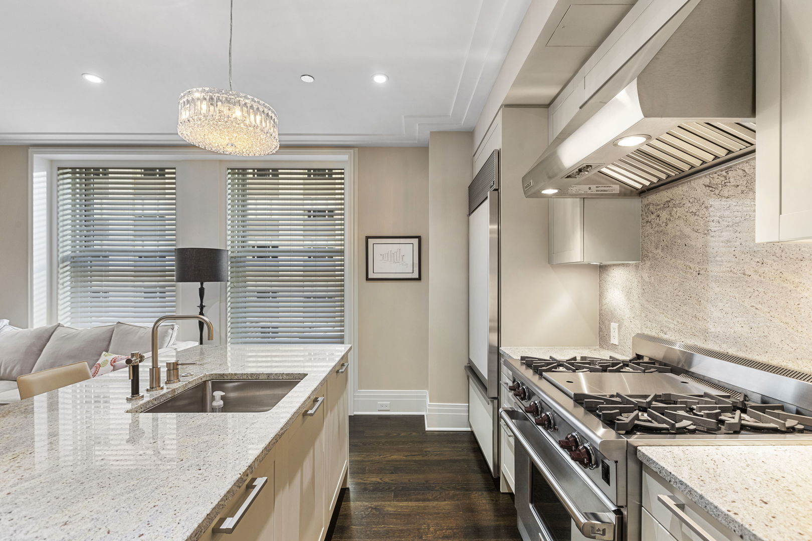 159 East Walton Place, Unit 5F Chicago, IL 60611 - Photo 11 of 18