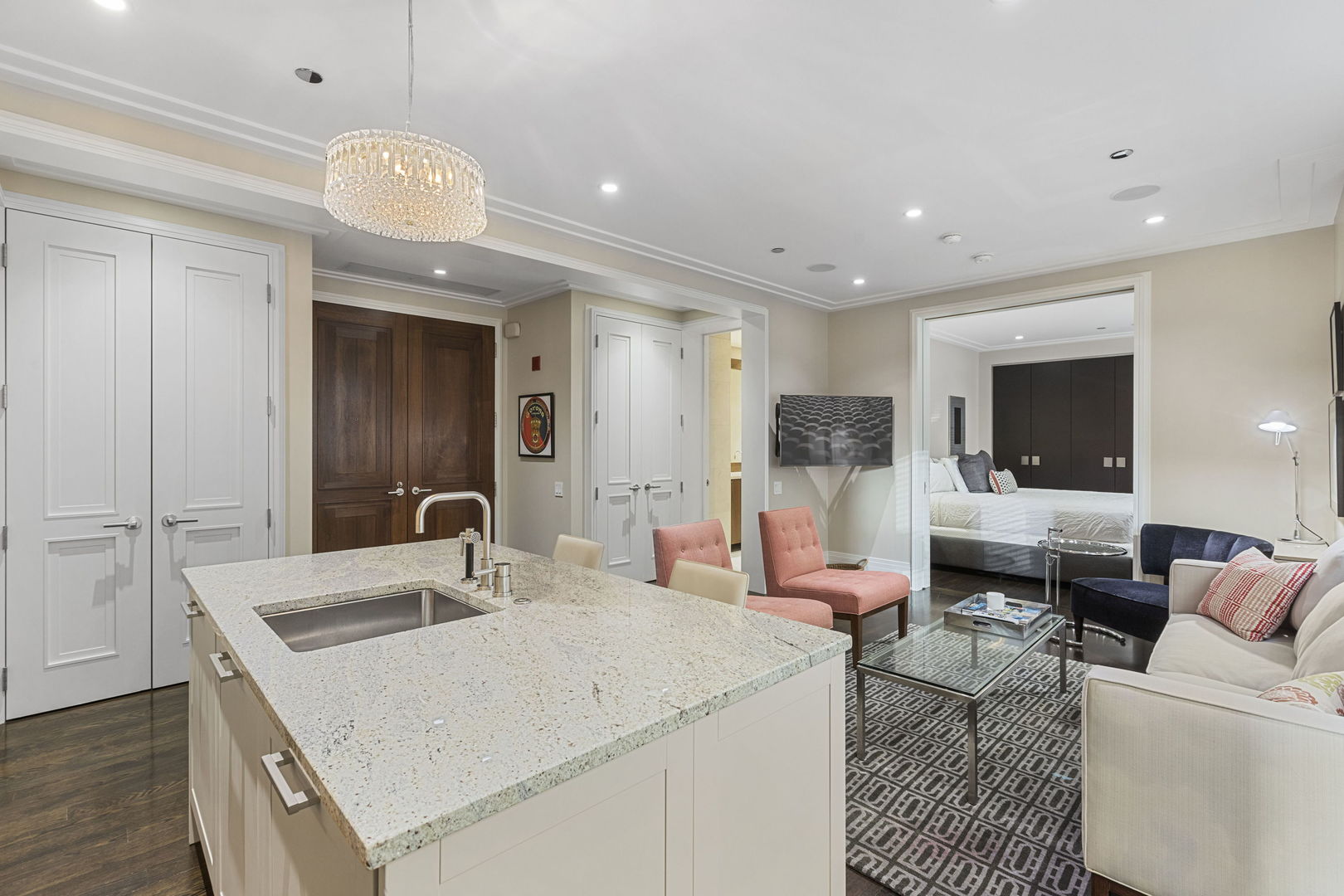 159 East Walton Place, Unit 5F Chicago, IL 60611 - Photo 8 of 18