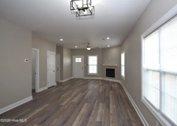 $1,800 | 825 Sarah Rebecca Drive, Unit A, Greenville, NC 27834