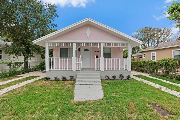 $3,950 | 3759 Florida Avenue, Coconut Grove, FL 33133