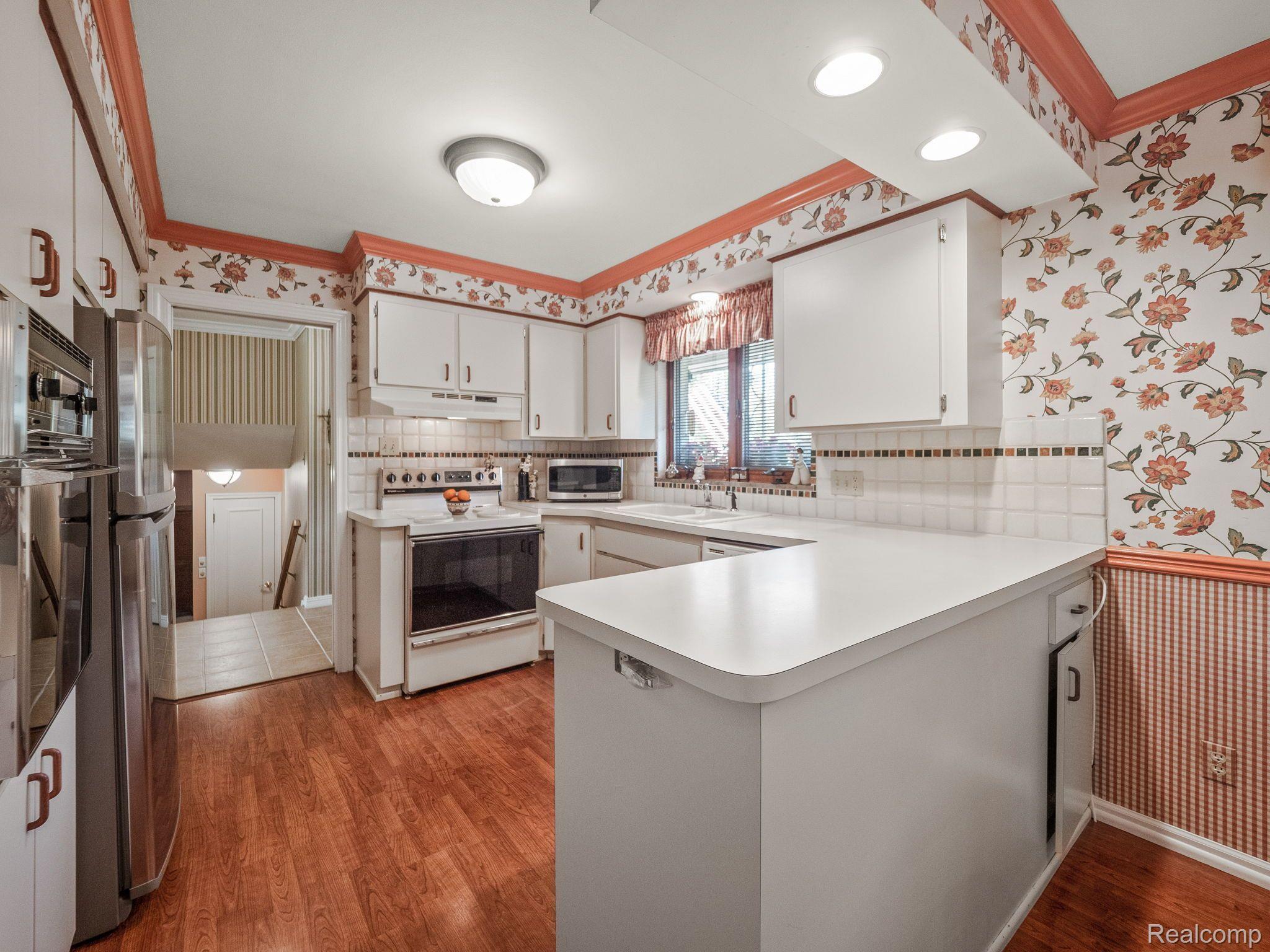 5760 Crabtree Road Bloomfield Hills, MI 48301 - Photo 10 of 45 Gallery Image 10