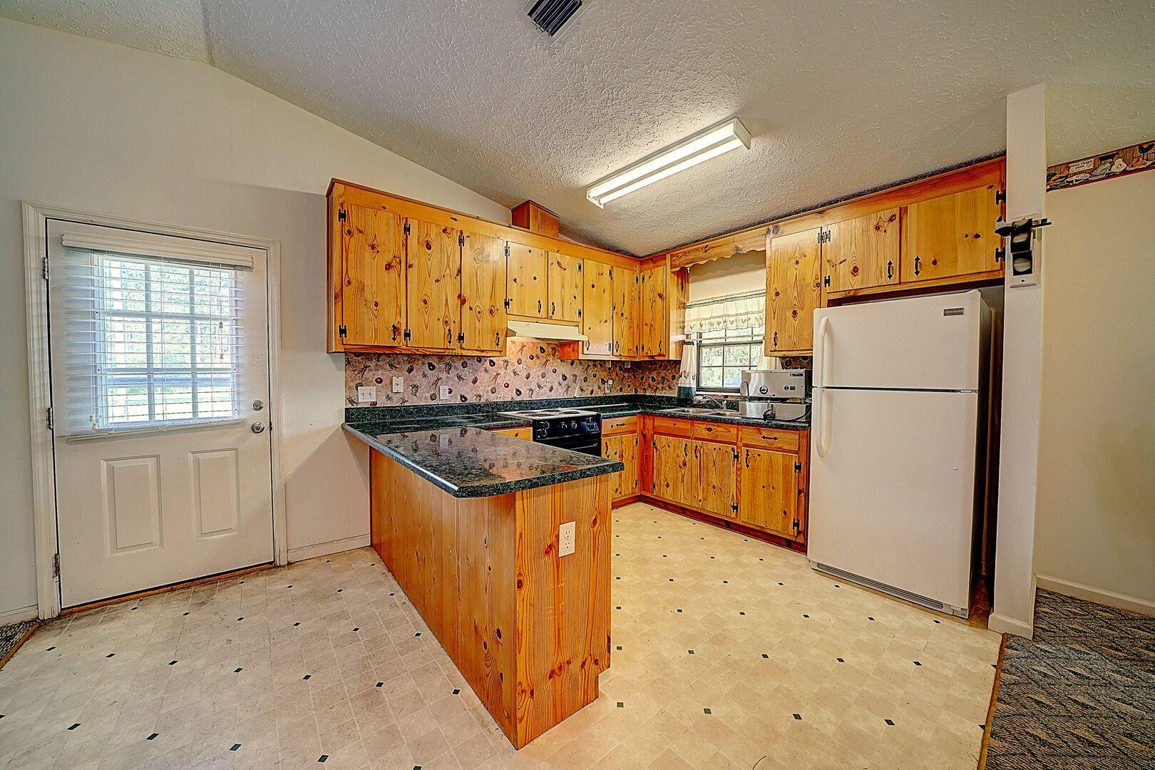 6808 Greenfield Road Youngstown, FL 32466 - Photo 13 of 14 Gallery Image 13