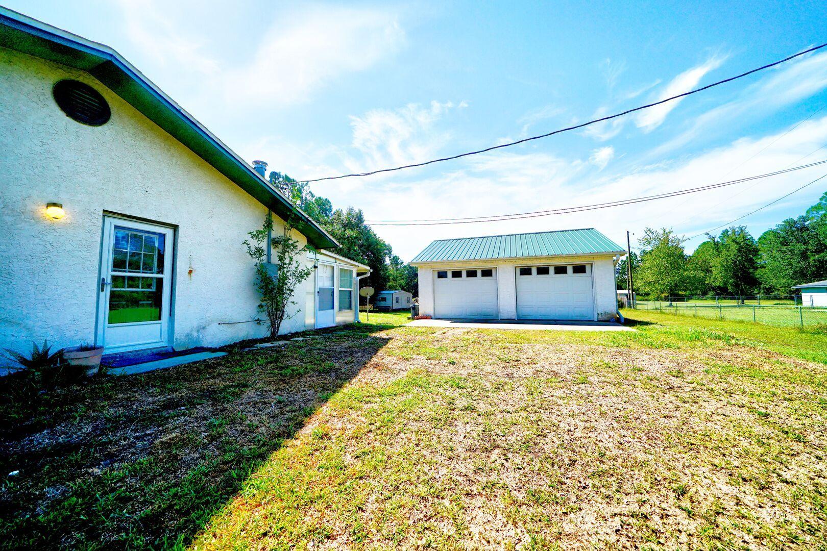 6808 Greenfield Road Youngstown, FL 32466 - Photo 8 of 14 Gallery Image 8