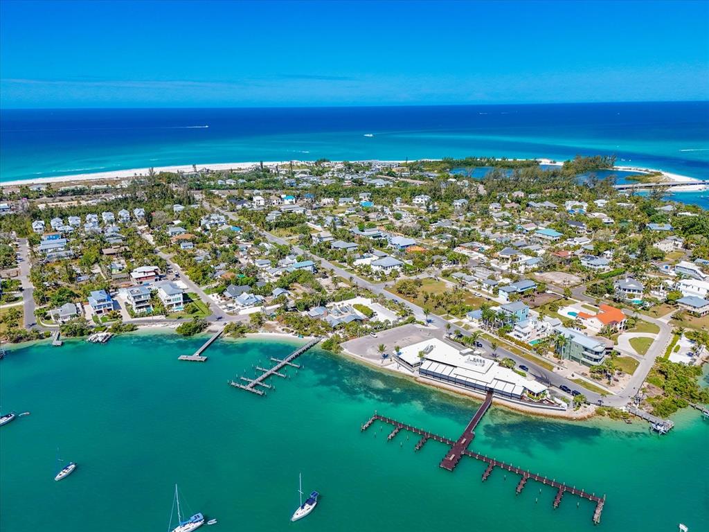 720 Broadway Street Longboat Key, FL 34228 - Photo 10 of 41 a view of city and ocean