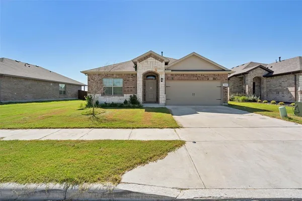 $2,500 | 1505 Wellford Road, Fort Worth, TX 76108