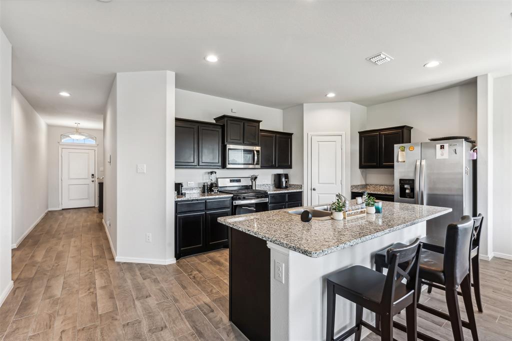 1505 Wellford Road Fort Worth, TX 76108 - Photo 5 of 29