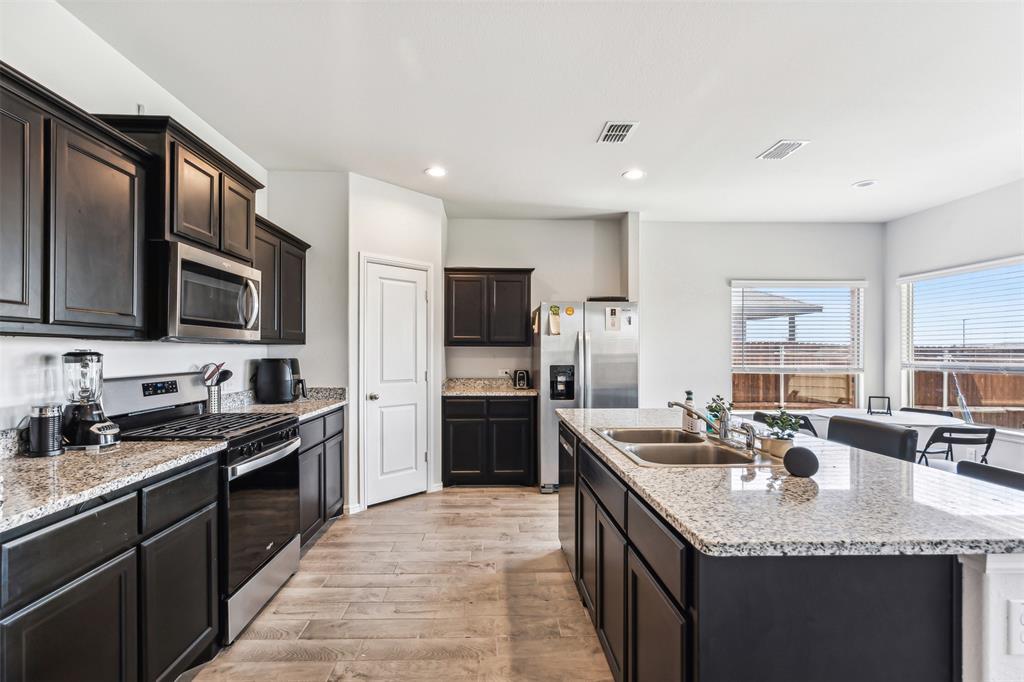 1505 Wellford Road Fort Worth, TX 76108 - Photo 6 of 29