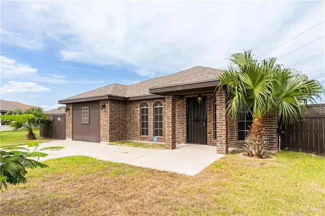 $1,550 | 2900 Fuerte Avenue, McAllen, TX 78504