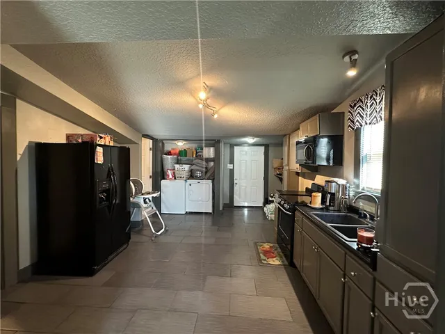 $215,000 | 214 Cantyre Street, Port Wentworth, GA 31407