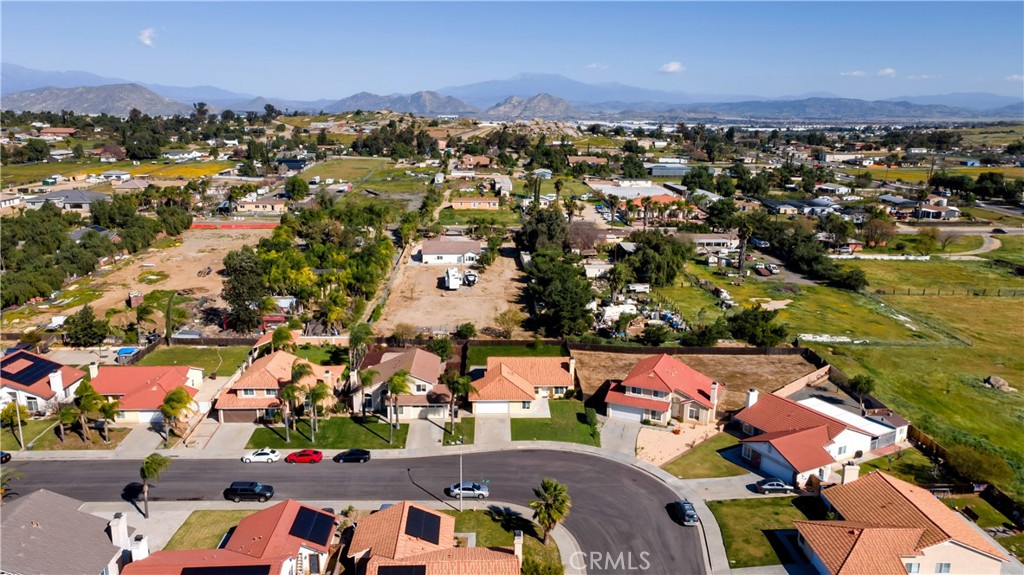 19364 Summerwind Trail Perris, CA 92570 - Photo 48 of 50 an aerial view of residential houses with outdoor space