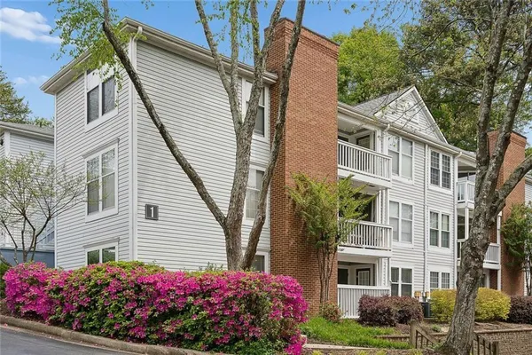 $234,900 | 1465 Keys Crossing Drive Northeast, Brookhaven, GA 30319