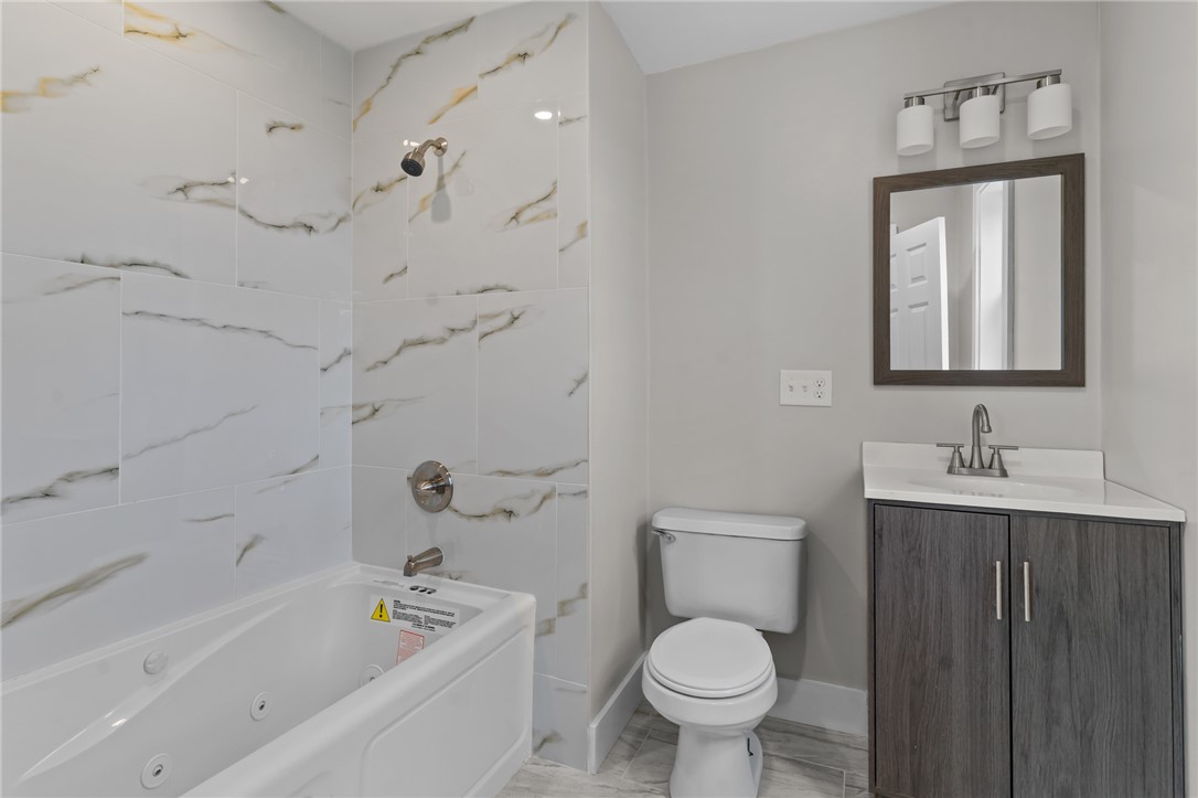 382 Orms Street Providence, RI 02908 - Photo 11 of 31