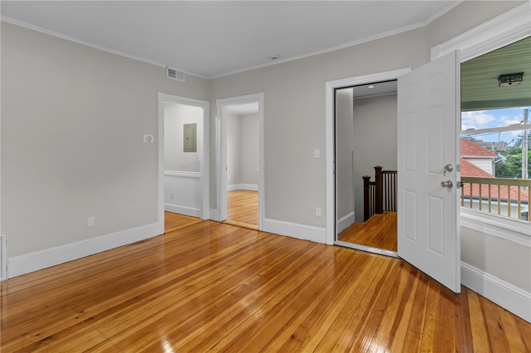 382 Orms Street Providence, RI 02908 - Photo 19 of 31