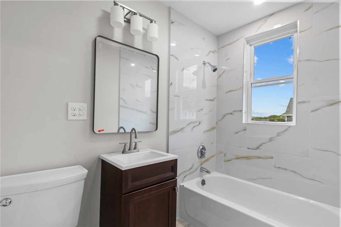 382 Orms Street Providence, RI 02908 - Photo 20 of 31