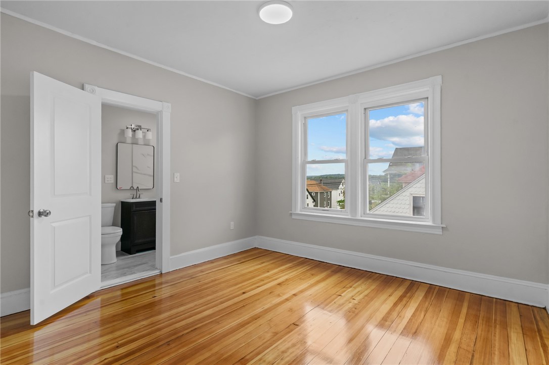382 Orms Street Providence, RI 02908 - Photo 23 of 31