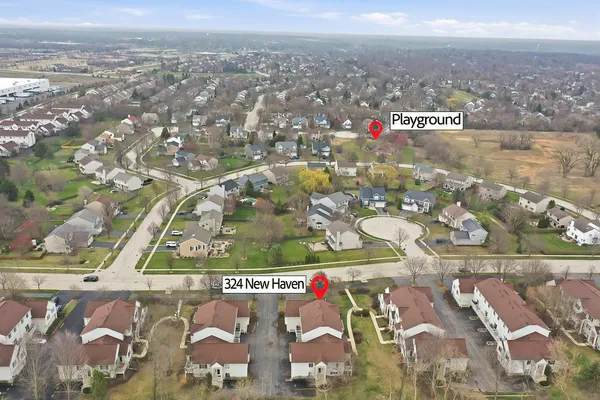 $292,500 | 324 New Haven Drive, Cary, IL 60013