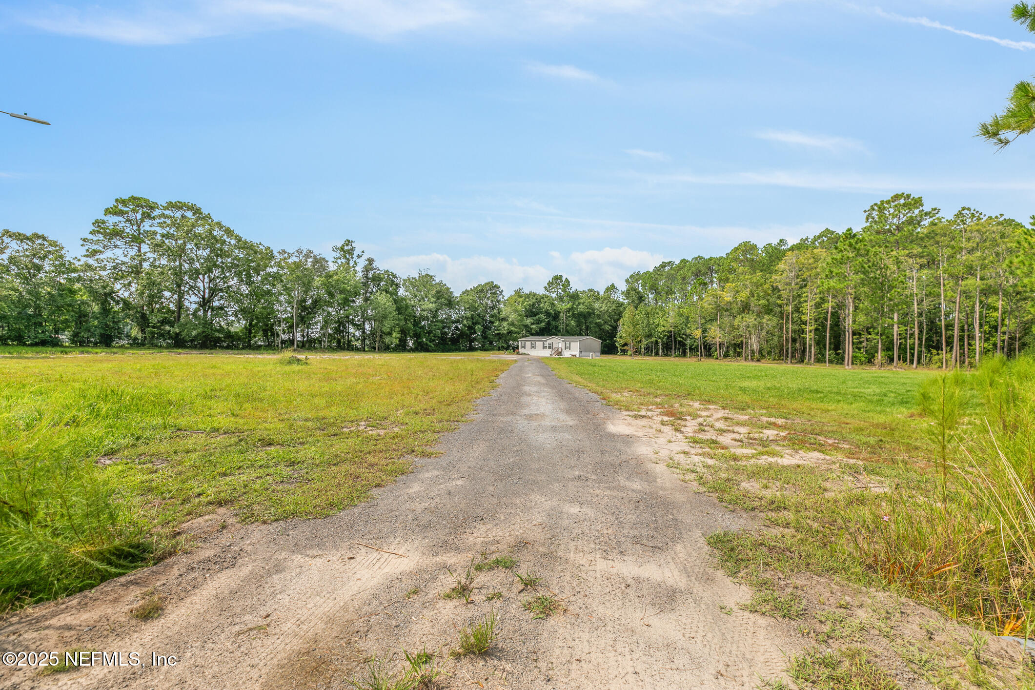 3238 Yellow Water Road Jacksonville, FL 32234 - Photo 3 of 50 005-3238YellowWaterRoad-Jacksonville-FL-