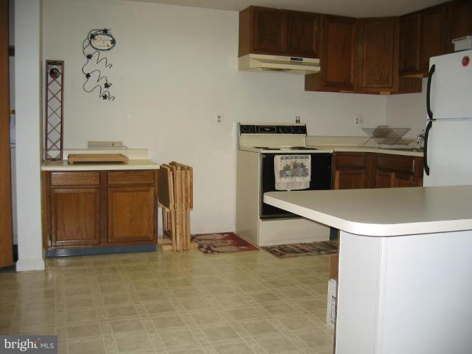 8106 Timberbrooke Road Rosedale, MD 21237 - Photo 18 of 27 In-Law Suite
