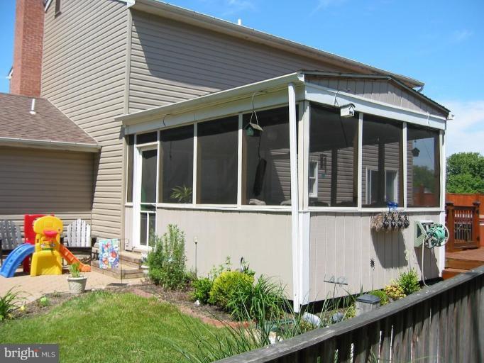 8106 Timberbrooke Road Rosedale, MD 21237 - Photo 23 of 27 Screened-in Porch