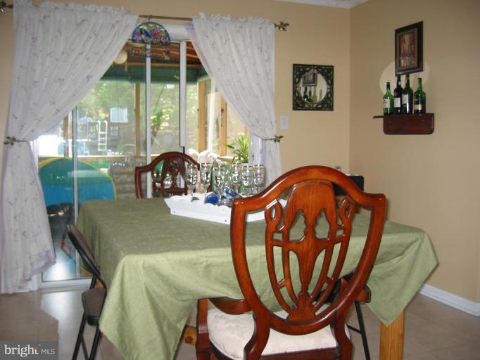 8106 Timberbrooke Road Rosedale, MD 21237 - Photo 8 of 27 Breakfast Area
