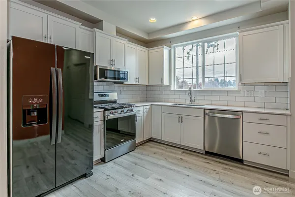 $410,000 | 334 9th Avenue Southeast, Unit A4, Puyallup, WA 98372