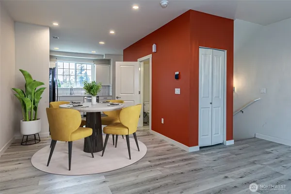 $410,000 | 334 9th Avenue Southeast, Unit A4, Puyallup, WA 98372