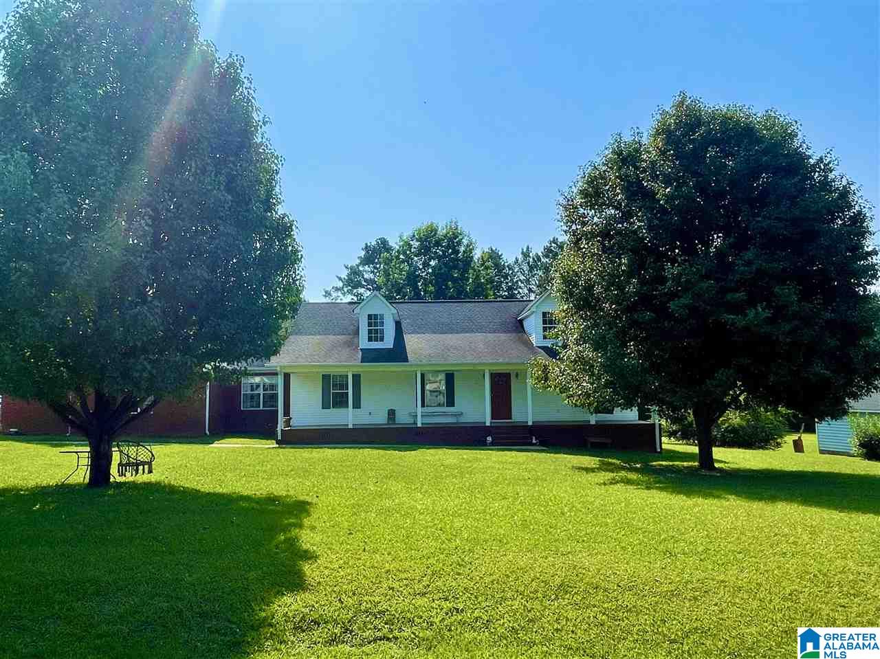 300 Pleasant Valley Circle Hayden, AL 35079 - Photo 3 of 46