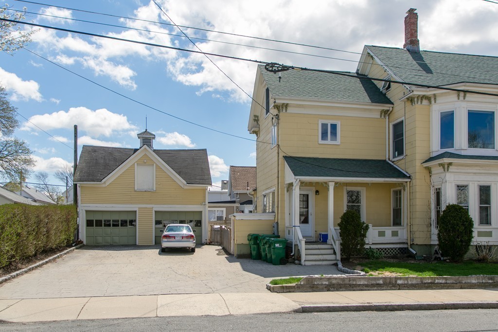 111 Spring Street, Unit B Medford, MA 02155 - Photo 18 of 20 Gallery Image 18