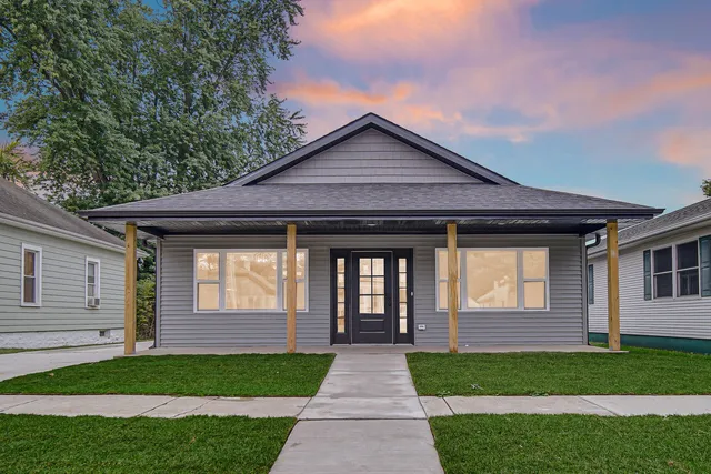 $314,900 | 1228 Grant Street, Morris, IL 60450