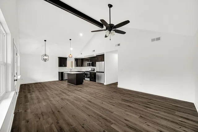 $314,900 | 1228 Grant Street, Morris, IL 60450