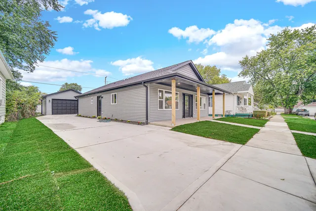 $314,900 | 1228 Grant Street, Morris, IL 60450