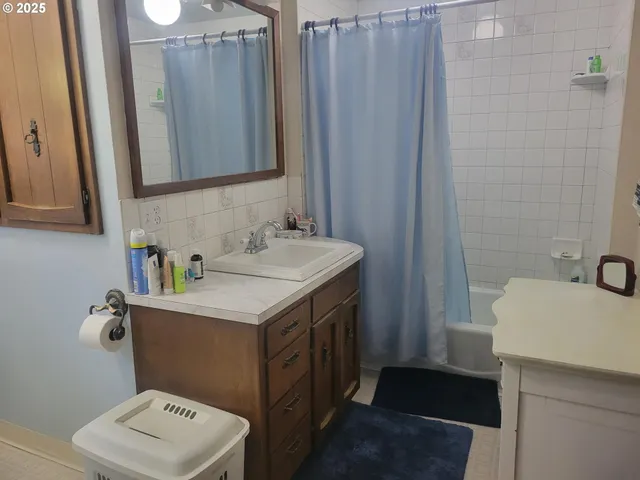 a view of a yard with a slide