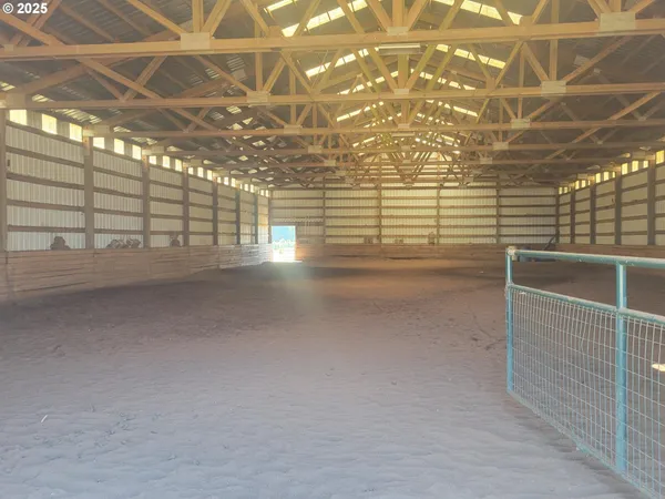 $895,000 | 32650 Oester Road, Warren, OR 97053