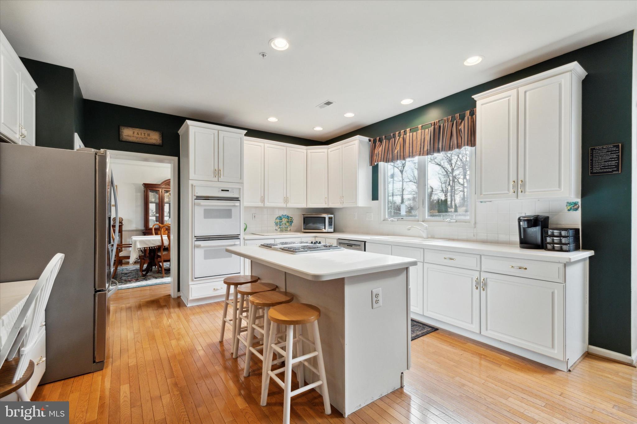 312 Long Ridge Lane Exton, PA 19341 - Photo 5 of 32 Gallery Image 5