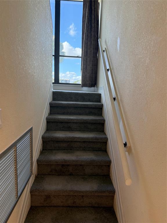 2302 Bridgewood Drive, Unit 2302 Boca Raton, FL 33434 - Photo 8 of 20 a view of entryway