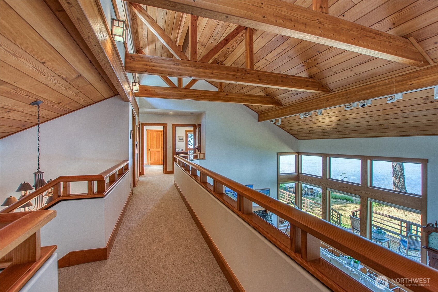 285 Raptor Road Orcas Island, WA 98245 - Photo 11 of 40 a view of an entryway