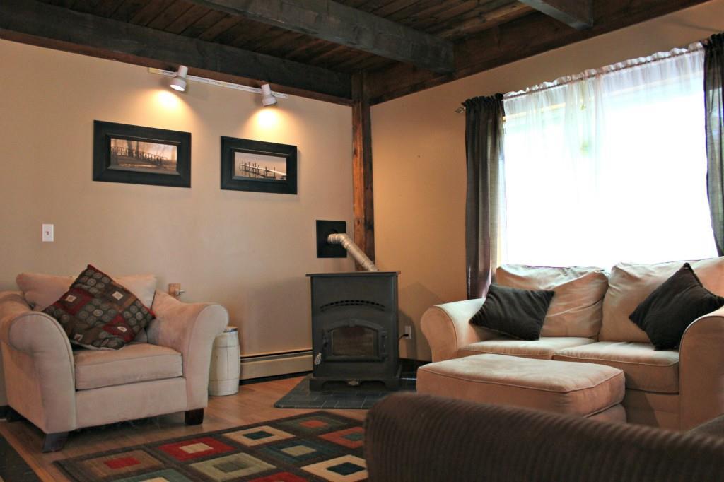 491 Johnson Flat Road Clinton, ME 04927 - Photo 20 of 33 Living Room